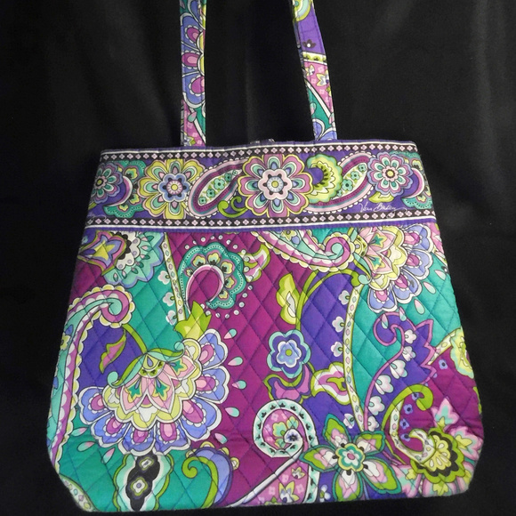 Vera Bradley Handbags - Vera Bradley Large Paisley Tote
